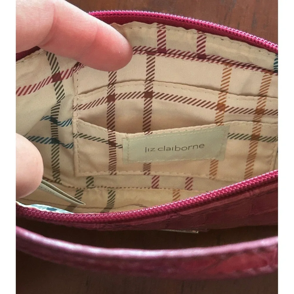 Liz Claiborne‎ Wristlet Faux Leather Crocodile Print Magenta Pink Y2K Barbiecore